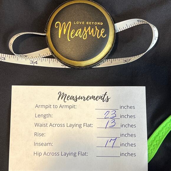 Lululemon Align Cropped Leggings Black Green 6 Zip Pocket Reflective Workout - Picture 3 of 10